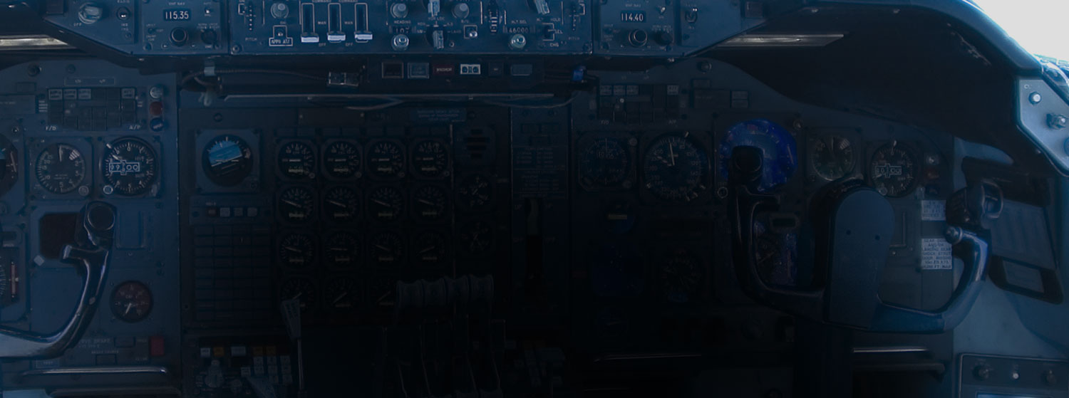 Cockpit Jumbo Jet 747 Header